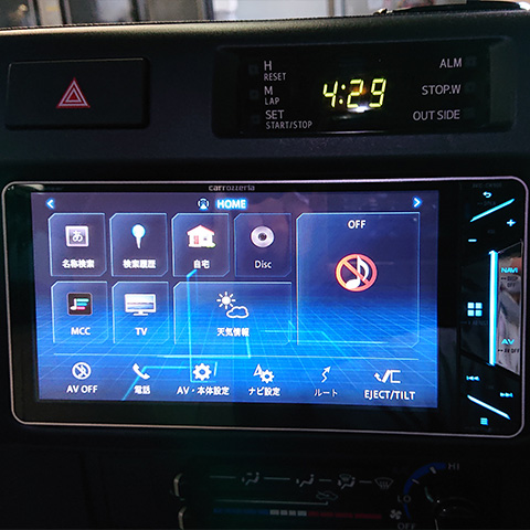 TOYOTA ランドクルーザー70